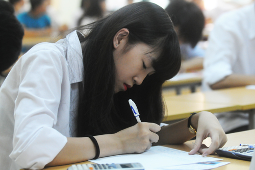 Mức độ đề thi cao đẳng tương đương đề tốt nghiệp ảnh 1